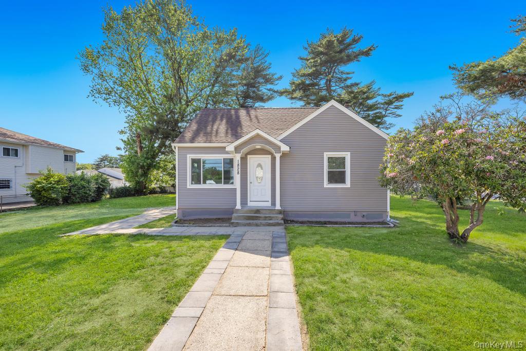 1828 Stein Drive, Islip, NY 11706