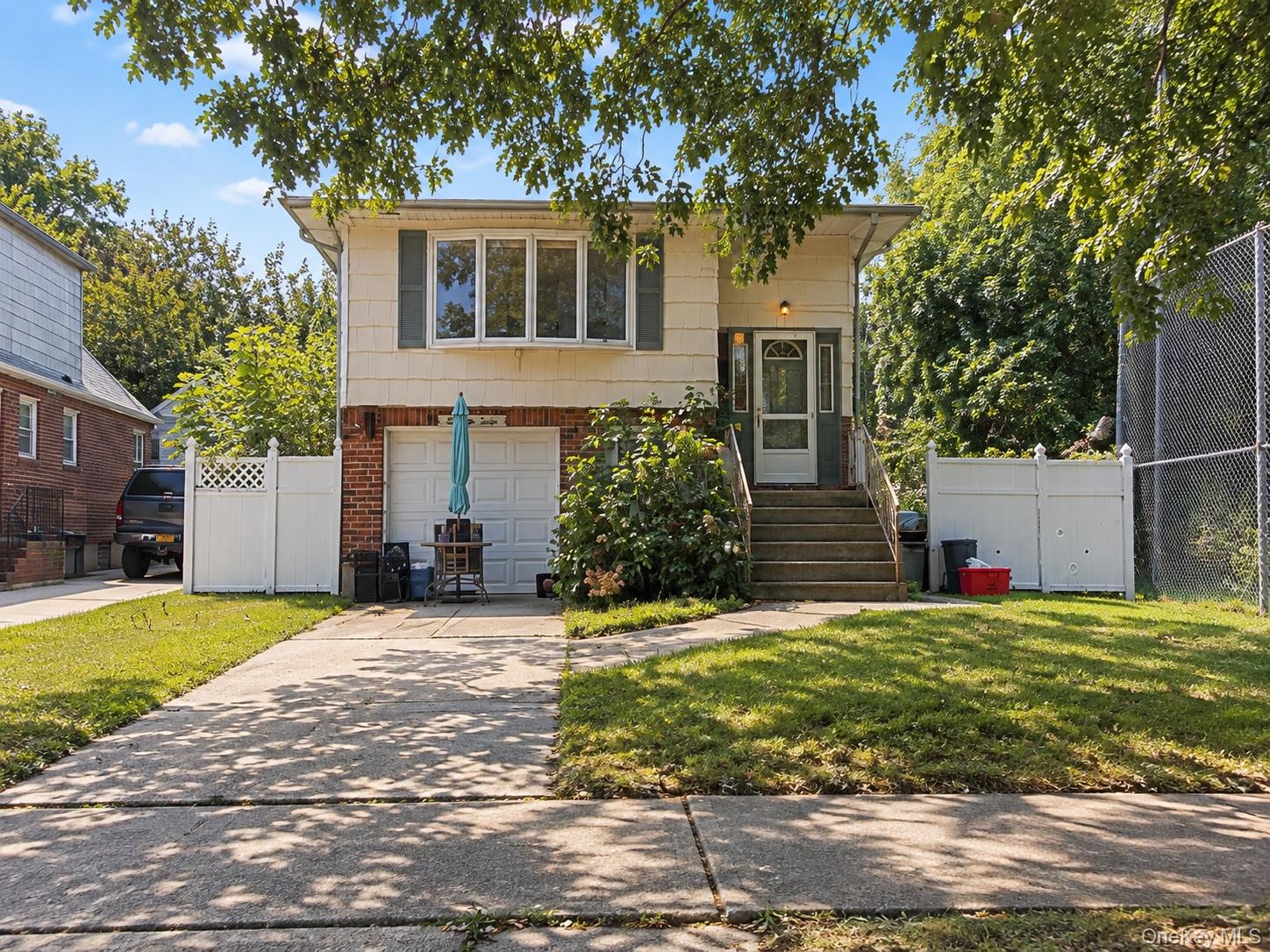 267 Crest Avenue, North Hempstead, NY 11001